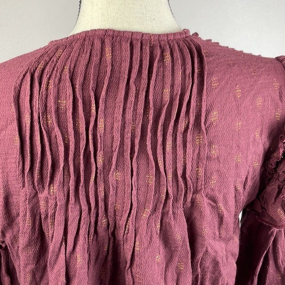 Versona Cropped Blouse SZ S Ruffle Sleeves Maroon with Gold Sparkles - Picture 9 of 11